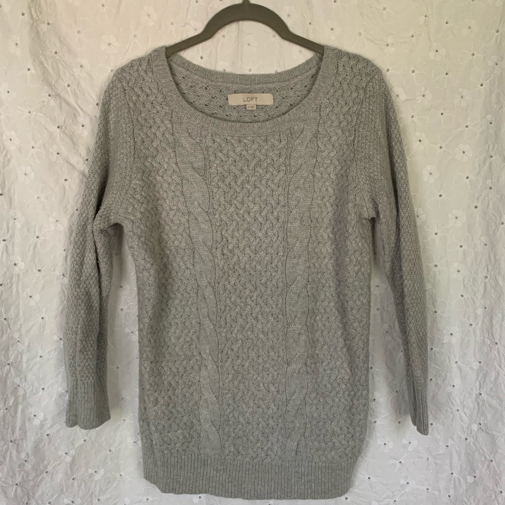 Loft - 3/4 Sleeve Gray Cable Knot Sweater